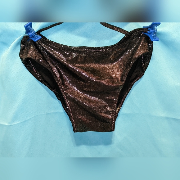 Dance costume - Picture 4 of 8